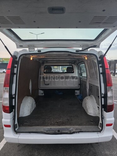 Mercedes Vito-13