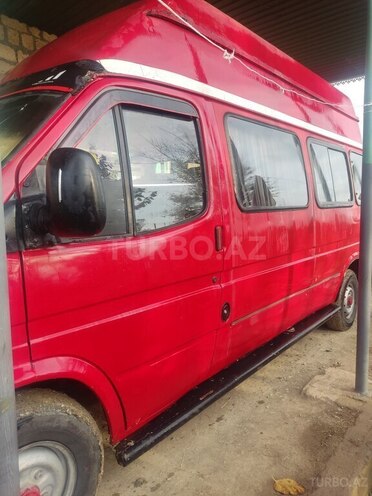 Ford Transit-2
