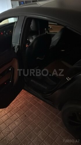 Volkswagen Passat CC-6