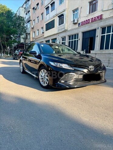 Toyota Camry-1