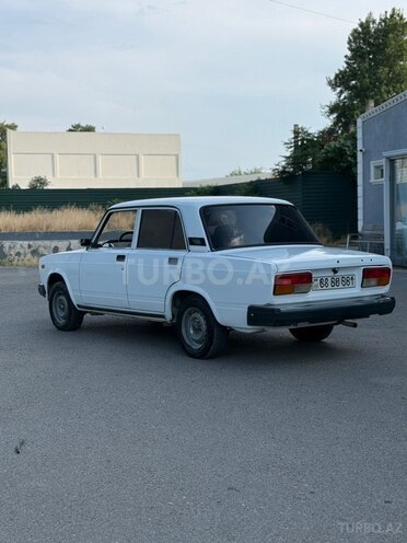 LADA (VAZ) 2107-4