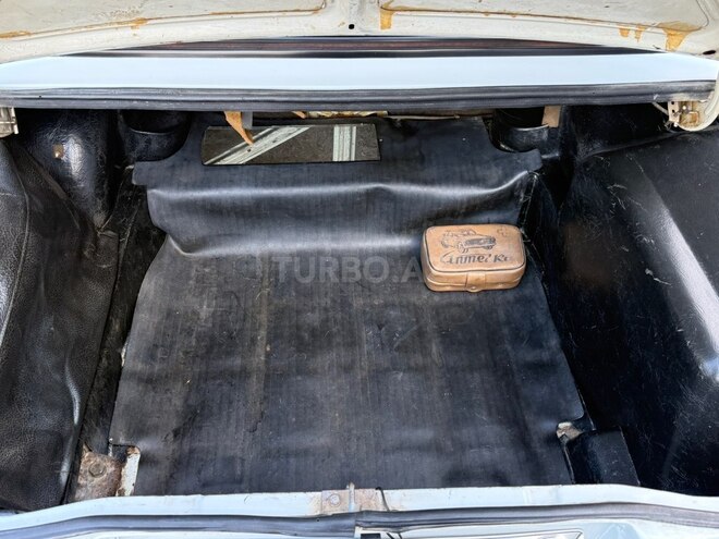 LADA (VAZ) 2107-8