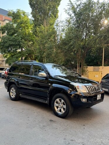 Toyota Land Cruiser Prado-6