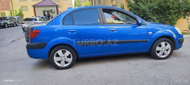 Kia Rio-3