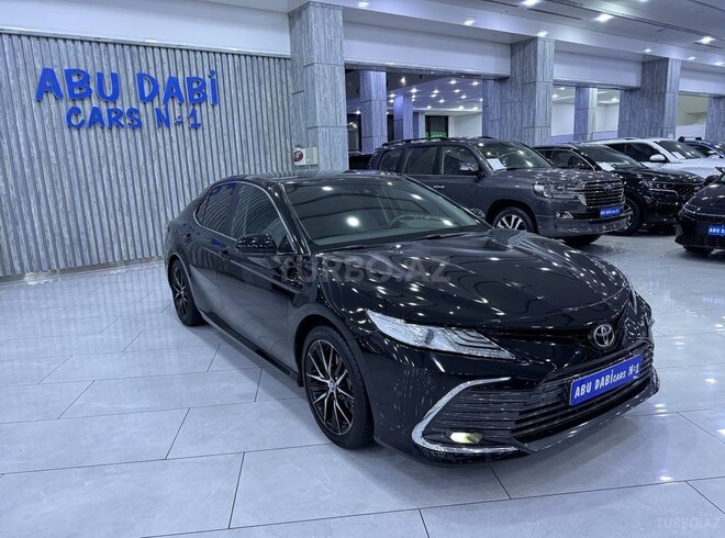 Toyota Camry-3
