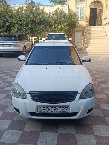LADA (VAZ) Priora-1