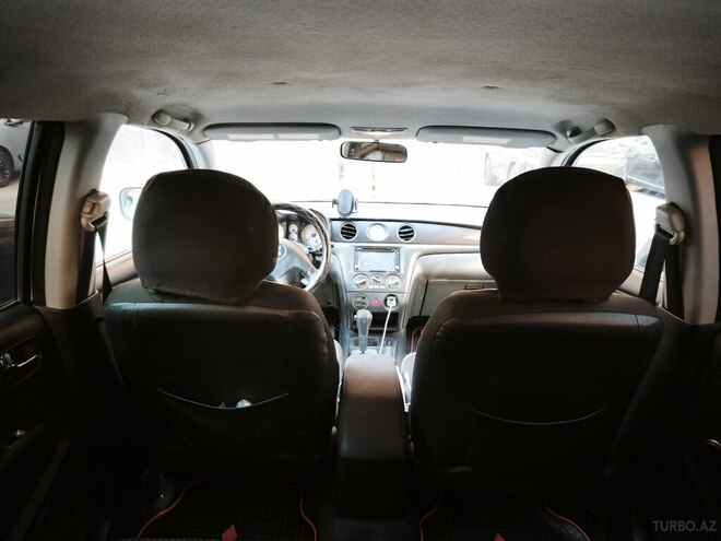 Mitsubishi Outlander-6