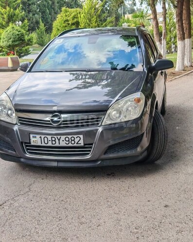 Opel Astra-12
