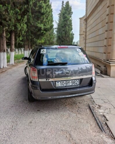Opel Astra-10