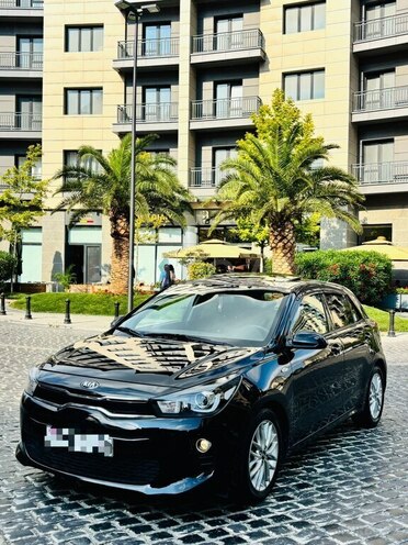 Kia Rio-4