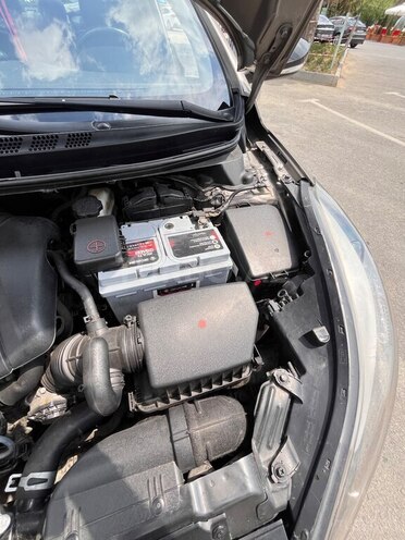 Hyundai Elantra-12