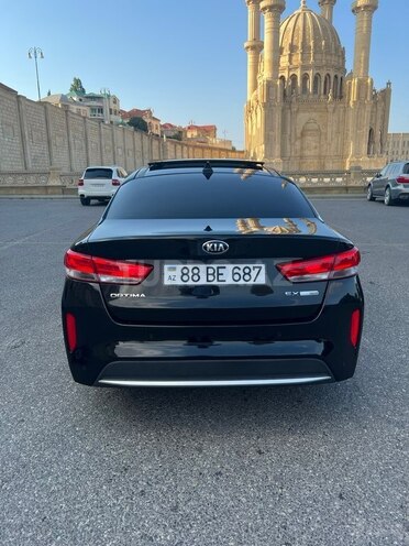 Kia Optima-2