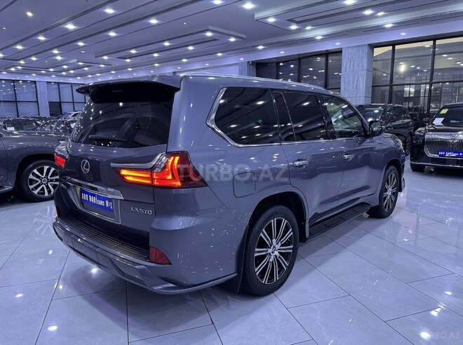Lexus LX 570-5