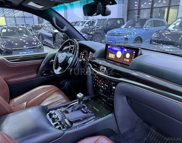 Lexus LX 570-10