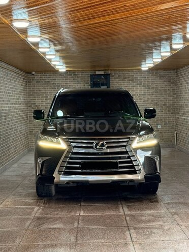 Lexus LX 570-2