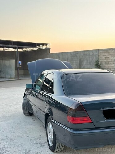 Mercedes C 180-5