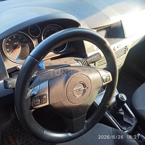 Opel Astra-3