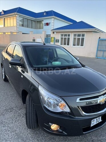 Chevrolet Cobalt-12