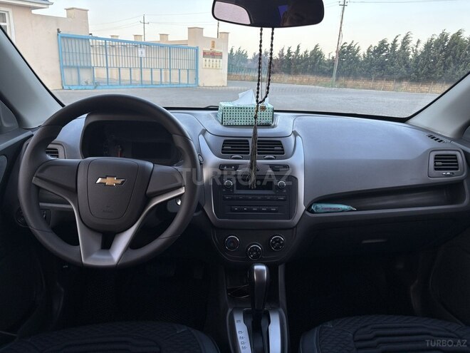 Chevrolet Cobalt-15