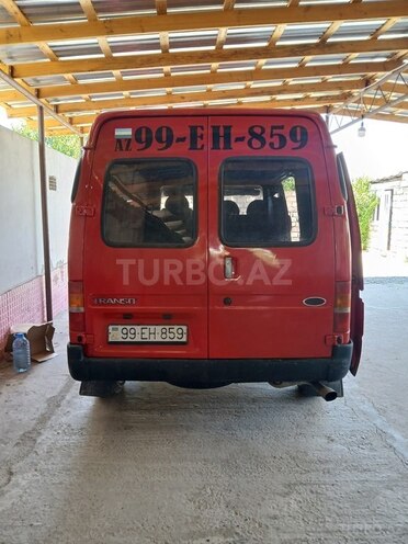 Ford Transit-2