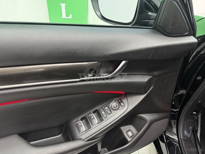 Honda Accord-16