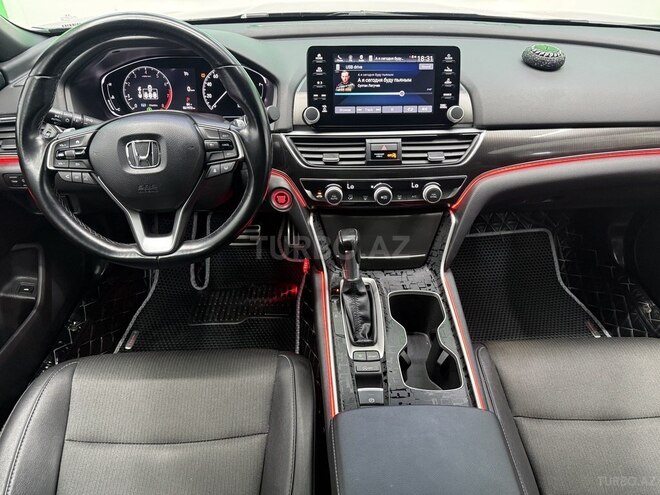 Honda Accord-9