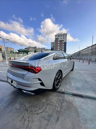 Kia K5-12