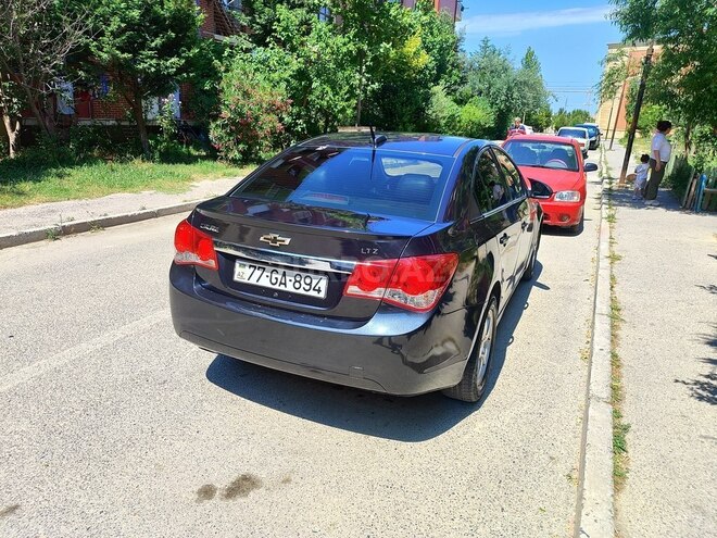 Chevrolet Cruze-4