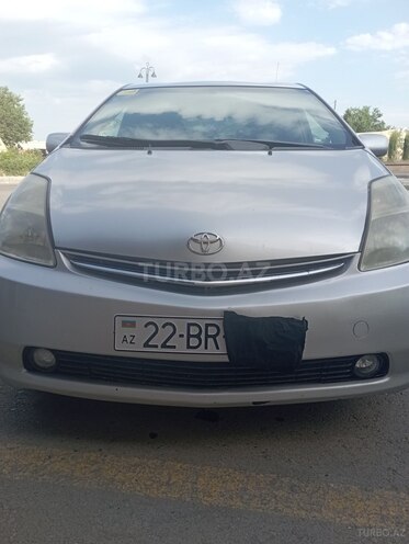 Toyota Prius-2