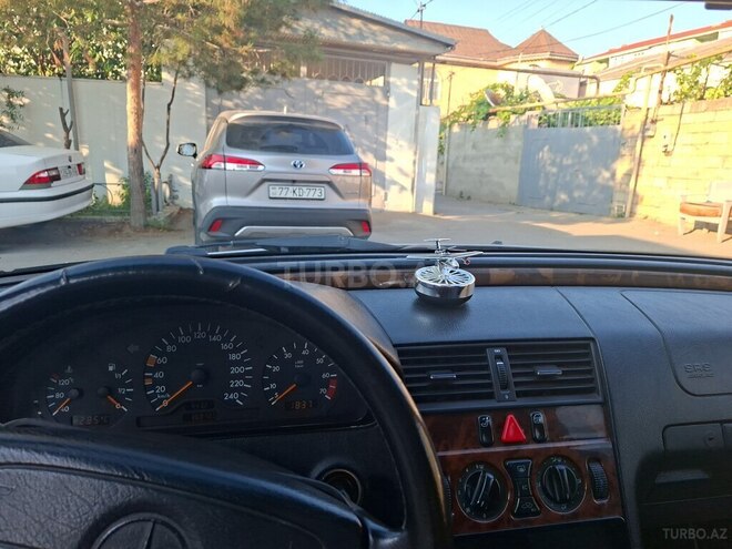 Mercedes C 180-3