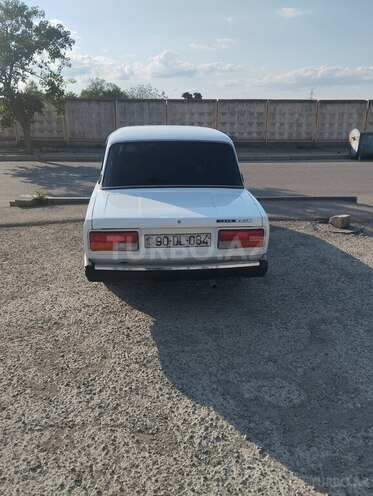 LADA (VAZ) 2107-4