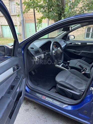 Opel Astra-12