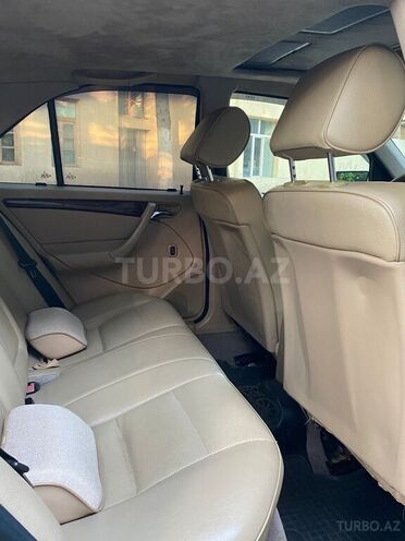 Mercedes C 230-7
