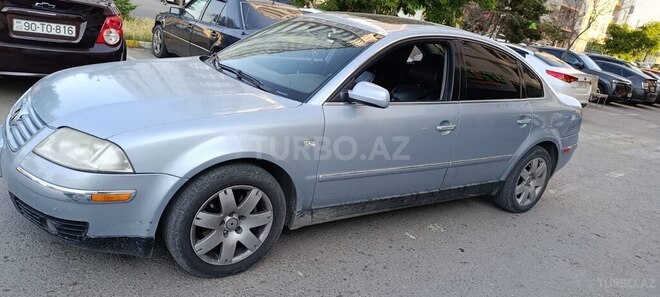Volkswagen Passat-4