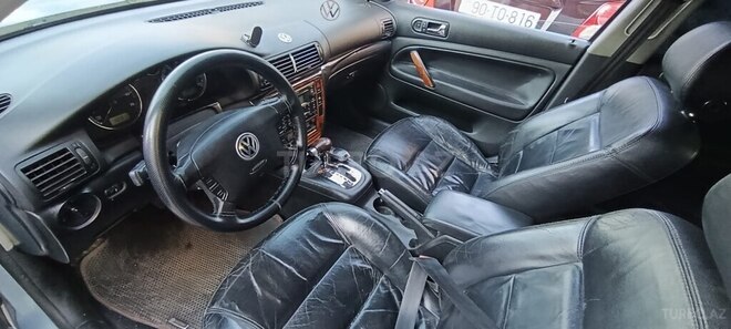 Volkswagen Passat-6