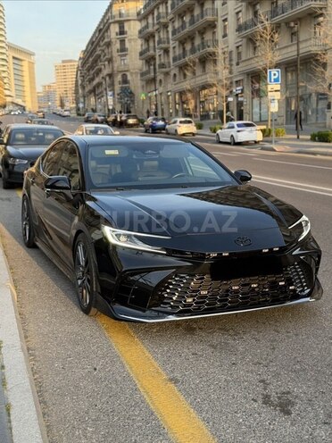 Toyota Camry-10