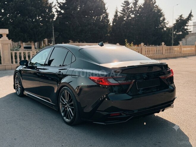 Toyota Camry-4