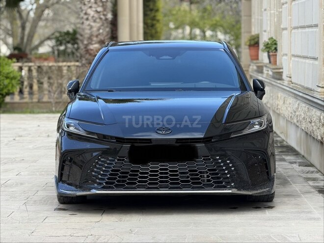 Toyota Camry-7