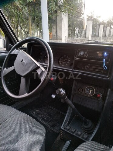 LADA (VAZ) 2107-8