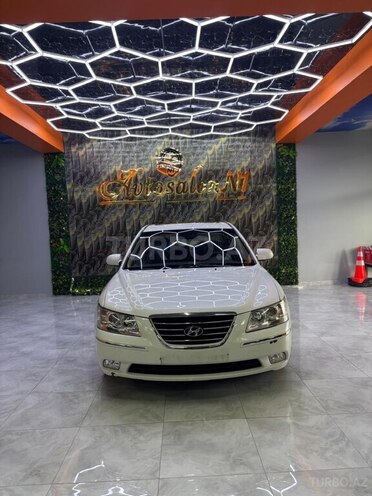 Hyundai Sonata-1