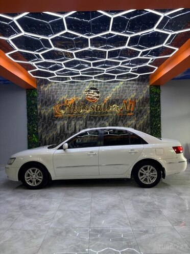 Hyundai Sonata-7