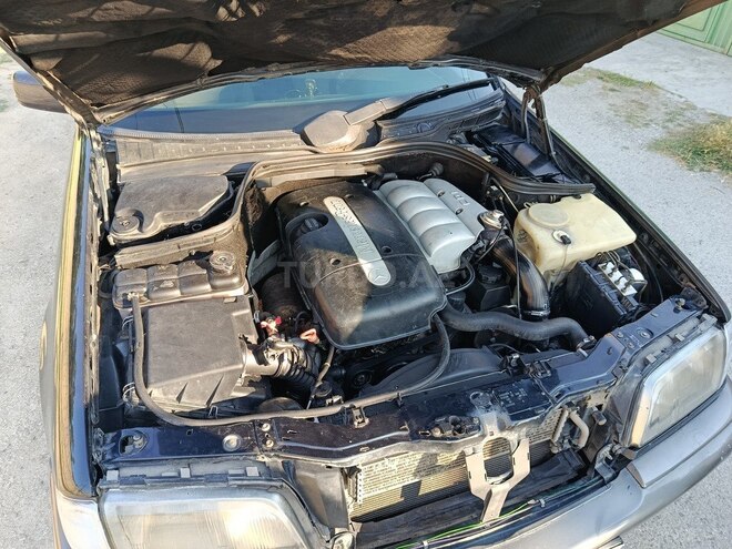 Mercedes C 220-6