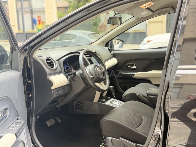 Toyota Rush-8