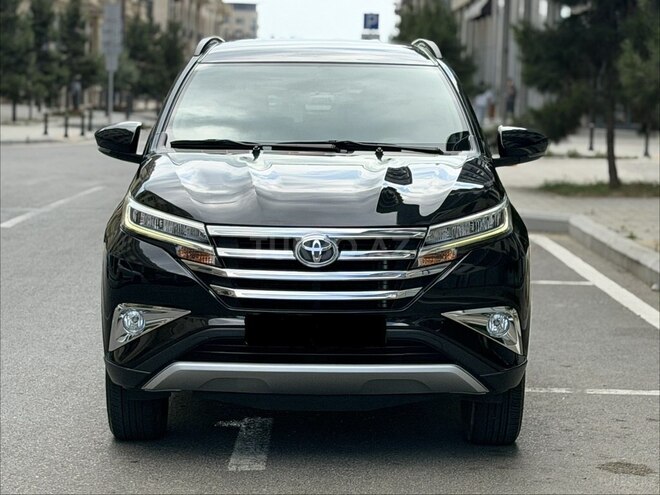 Toyota Rush-1