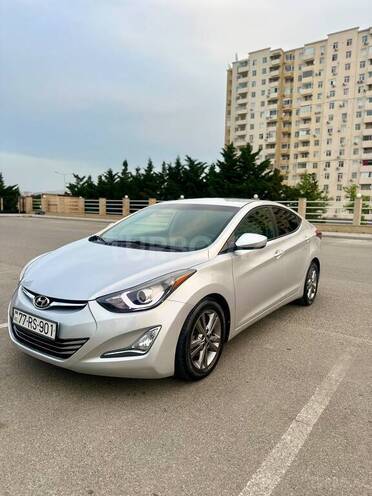 Hyundai Elantra-5
