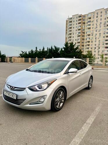 Hyundai Elantra-7