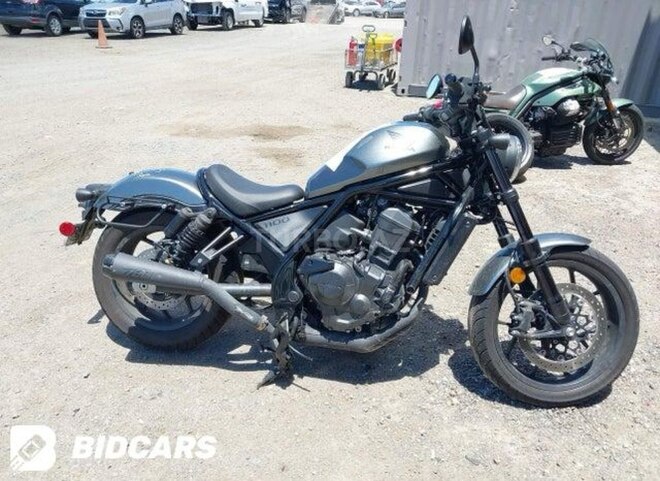 Honda Rebel 1100-12