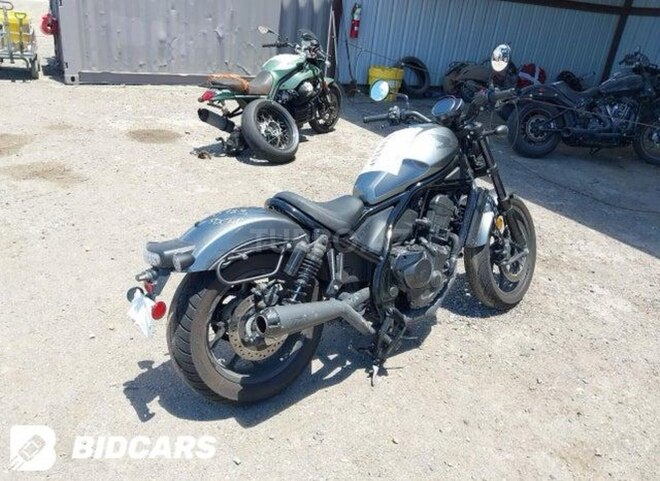 Honda Rebel 1100-4