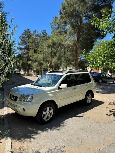 Nissan X-Trail-1