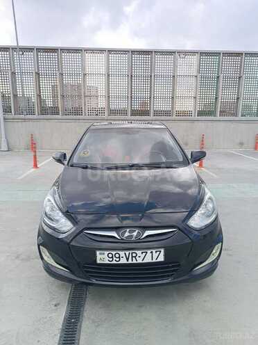 Hyundai Accent-3